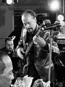 El maestro Bobby Valentín